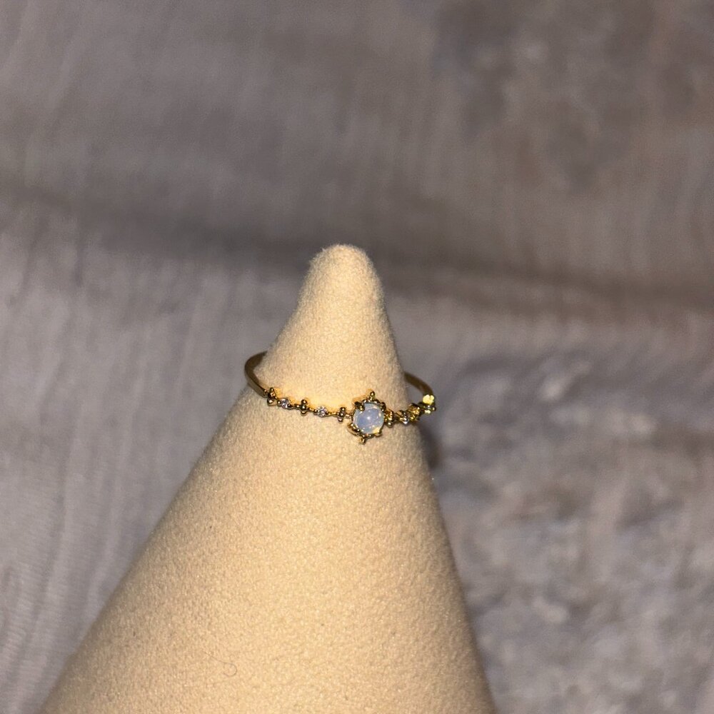 Dainty Gold Ring